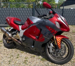 Hayabusa GSX-R 1300 BJ 2000 Rote Busa mit Akro, PVM-Felgen, Carbon Teile uvm. - Bild 1 von 5
