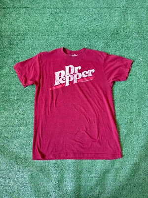 Dr Pepper газированной воды с надписью графический логотип красный вересковый футболка размер M смешной футболка - Изображение 1 из 4