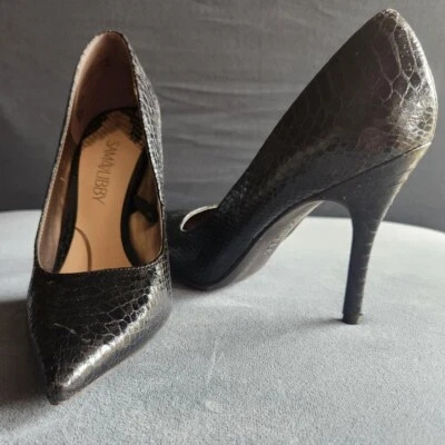 Zapatos de tacón de aguja SAM & LIBBY piel de serpiente negra punta puntiaguda. Talla 7. Foto 1 de 4