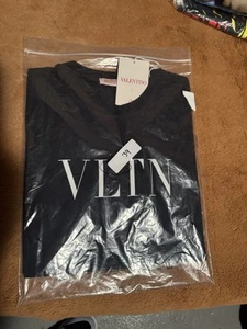 Valentino t-shirt - Picture 1 of 1