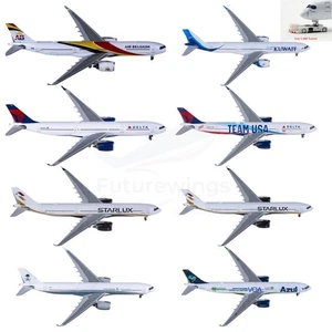 1:400 Phoenix A330-900neo Air Belgium/Kuwait/Delta N411DX/Starlux/Azul+Tractor - Picture 1 of 28