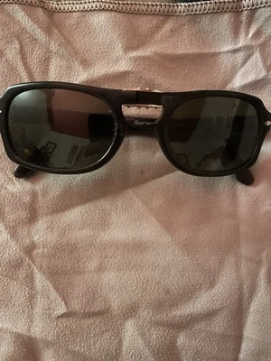 Rare Persol  2621-S folding Polarized Sunglasses Made In Italy - Image 1 of 4