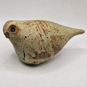 Studio Art Pottery Bird Dove Figurine Signed Estate Find - Picture 1 of 8