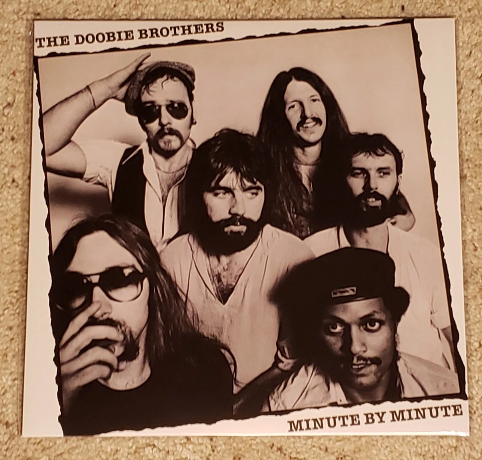 THE DOOBIE BROTHERS - Minute By Minute Bonus 7" Rhino Red Vinyl LP - 2000 Made