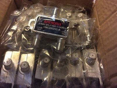 LotOf 25 Antronix  CMC2002HC-A 2-Way Horizontal Splitter -3.5dB Coax Cable TVa - Image 1 of 2