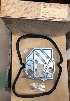 Kit de filtro de transmisión automática Porsche 928 1983-1991 OE#: 960-307-901-01 Alemania Foto 1 de 3