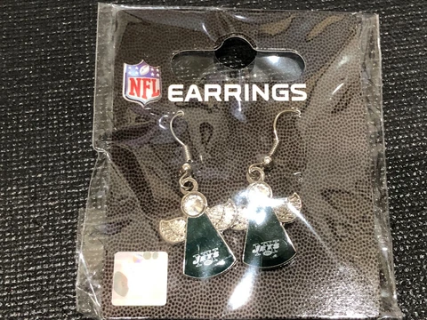 MINT  2016 NFL Earrings in Pack - New York Jets Cover