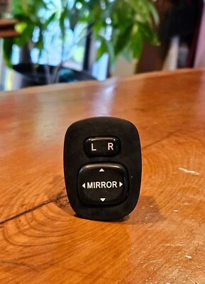 ✅ Interruptor de control de espejo retrovisor Toyota Sequoia 2001-2007 7 pines 183574 NO PLEGABLE Foto 1 de 3