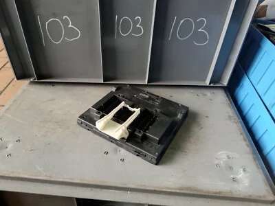 Centralina Di Bordo VW Golf 7 Skoda Yeti Octavia 5E 5Q0937084AE Originale - Immagine 1 di 4