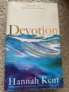 Devotion Hannah Kent Hardcover Printed Edges Waterstones Exclusive Signed - Bild 1 von 5