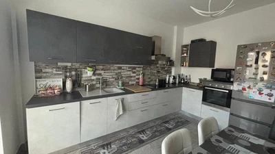 cucina completa di 3 elettrodomestici usata Pari Al Nuovo - Immagine 1 di 4