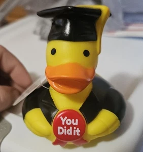 2025 Graduation Rubber Ducky With Cap & Gown + Diploma NWT - Picture 1 of 6