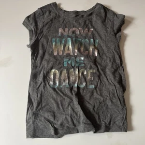 girl’s now watch me dance gray Gap Kids tshirt size s Preowned - Picture 1 of 4