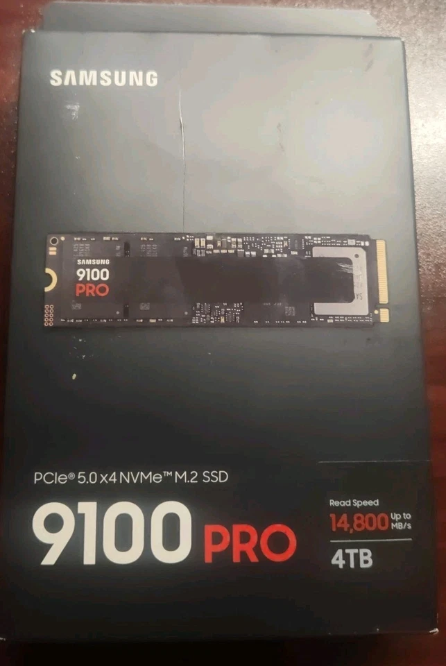 SAMSUNG SSD 9100 PRO 4TB Heatsink M.2 2280 PCIe 5.0 x4, to 14,800MBs MZ-VAP4T0CW - Image 1 of 1