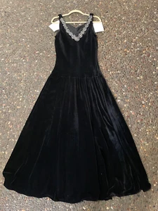 J. Peterman Black Velvet Sequin Cocktail Dress NWT Womens Size 14 - Picture 1 of 6