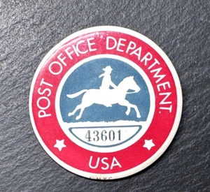 VINTAGE USPS USA POST OFFICE DEPARTMENT RED WHITE BLUE EMPLOYEE PIN BADGE E356 - Picture 1 of 7