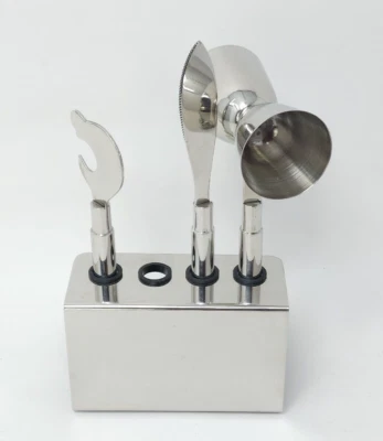 Martha Stewart Collection Barware, Kit de herramientas de barra de acero inoxidable de 4 piezas Foto 1 de 4