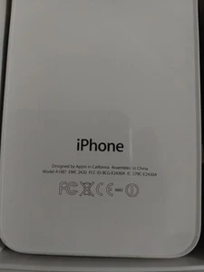 Vintage Apple iPhone 4S A1387 White 8GB IOS 7 With Box Unable to turn on - Picture 1 of 14
