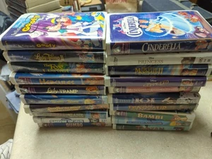 Lot of 20 Disney VHS Tapes Clamshell Masterpiece Black Diamond Home Video  - Picture 1 of 11