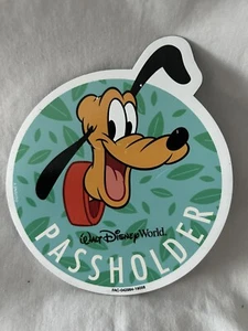 Imán anual para portapasaportes de Disney World-Plutón - Imagen 1 de 1