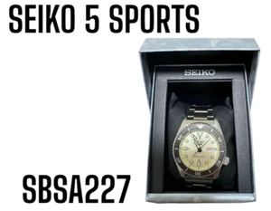 SEIKO 5 SPORTS SBSA227 White SKX Automatic 38mm Men's Watch Used MINT w/box F/J - Picture 1 of 9