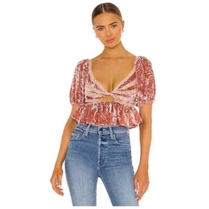 NWT Free People Yours Truly Crushed Velvet Lace Peplum Crop Shirt Pink Small - Picture 1 of 10