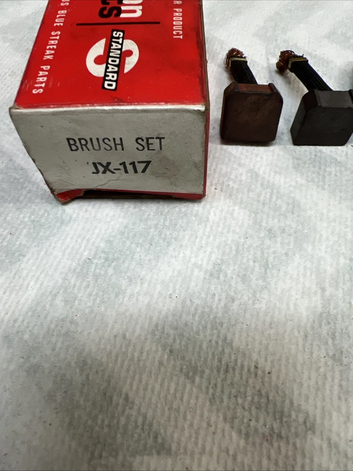 ¡Juego de cepillos de arranque NOS Standard Motor Products JX-117! ¡Envío gratis! Foto 1 de 3