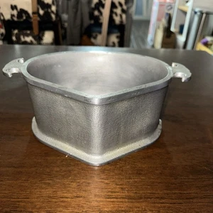 Vintage Guardian Service Ware Triangle Aluminum Pan NO Lid - Picture 1 of 4