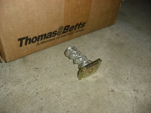Box mit 100 Thomas & Betts Kindorf B-911 - 1/4 Kanal Federmutter 1/4" Stahl - Bild 1 von 3