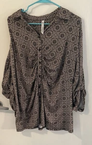 2XL  TOP RUCHED BROWN/GOLD BUTTON UP TOP 3/4 SLEEVES NEW YORK COLLECTION - Picture 1 of 10