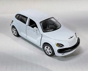 NewRay 2000 CHRYSLER PT CRUISER City Cruiser 1/32 Die Cast Pullback White - Picture 1 of 3