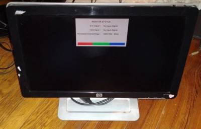 HP W1858 18.5" 1366x768 VGA DVI Built-in Speakers LCD Monitor w/ Stand & Cords - Image 1 of 4