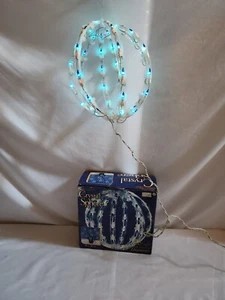 Designer's Choice Weihnachten 10" hängende Kristallkugel 48 Lichter blaue Glühbirnen - Bild 1 von 24