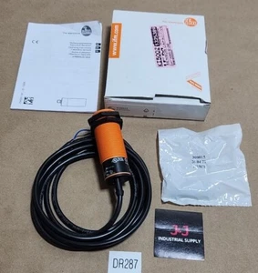 *NEW* IFM Efector KI-3015-BPKG/NI Capacitive Sensor 10-36Vdc KI5002 + Warranty!  - Picture 1 of 9