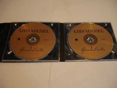 LUIS MIGUEL-GRANDES EXITOS-2 CDs-32 GREAT TRACKS-LIKE NEW-$20 OBO-FREE US SHIP - Image 1 of 3