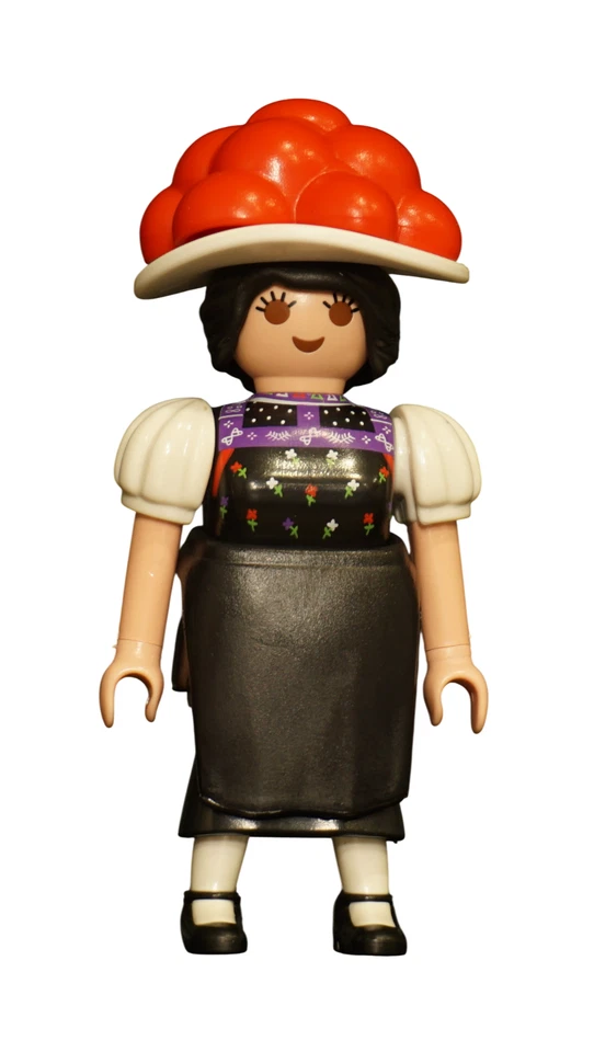 Playmobil 71979 Special Figure Black Forest Marie Bollenhut Cherry Pie NEW & ORIGINAL PACKAGING - Image 1 of 1