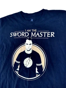 Sheldon Cooper. YO SOY EL MAESTRO DE LA ESPADA. Camiseta Talla M Negra. Camiseta Big Bang Theory - Imagen 1 de 5