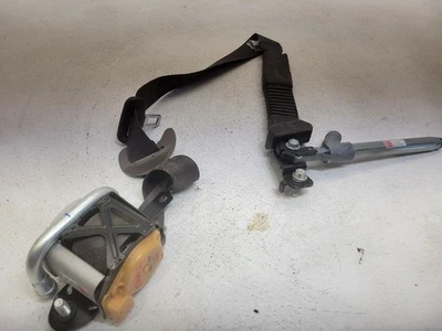 Cinturón de seguridad del conductor delantero Hyundai Tucson 2010-2013 con tensor - negro Foto 1 de 4