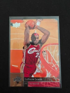 2009-10 Upper Deck LeBron James #28, CAVALIERS, LAKERS, HEAT Mint LEGEND - Bild 1 von 2