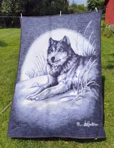 Vtg Biederlack USA Wilderness Blanket Wolf Blue Gray White Throw 76" X 52" - Picture 1 of 7