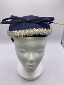 Vintage Navy Hat Feather Bow Wire Clean  - Picture 1 of 15