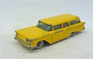 Lesney Matchbox Toys MB31b Ford Station Wagon GIALLO con finestre VERDE PALLIDO - Foto 1 di 3