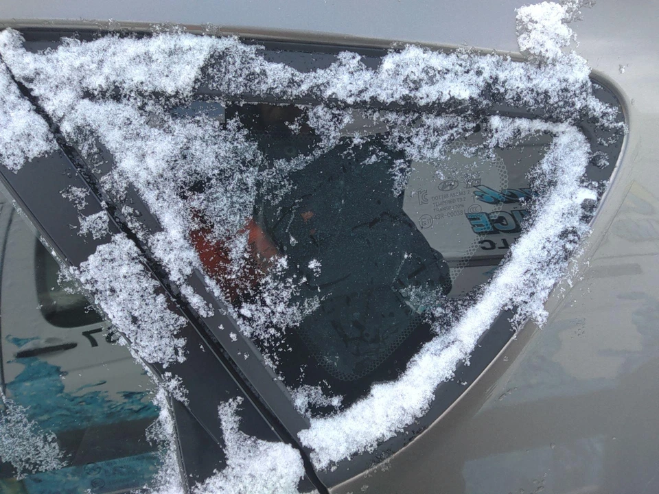 14 HYUNDAI ACCENT Quarter Glass/window (htbk) W/o Solar; Driver Side Foto 1 de 1