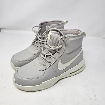 全新 Nike Air Max Goaterra 2.0 Big Kids All Weather 靴子 尺码 7y DC9515-002 灰色 — 第 1/4 张图片