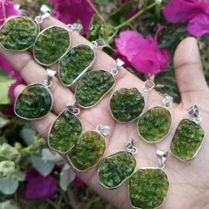 Lotto 10 pezzi pendenti pietre preziose Moldavite, gioielli placcati argento 925, ciondolo hippie ~ - Foto 1 di 2