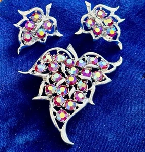 Juego de broches y pendientes firmados Sarah Coventry nunca usados aurora boreal - Imagen 1 de 15