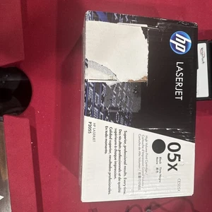 Genuine HP 05X Black High Yield Toner Cartridge CE505X Stressed Box - Picture 1 of 6