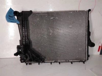 01 02 03 04 05 BMW 325CI E46 RADIATOR ASM - Image 1 of 4