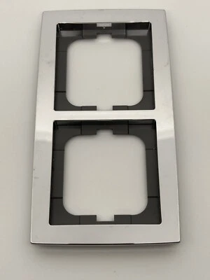 Busch Jaeger 1722-80G Future Linear Solo Chrom glanz 2-fach Rahmen - Bild 1 von 2