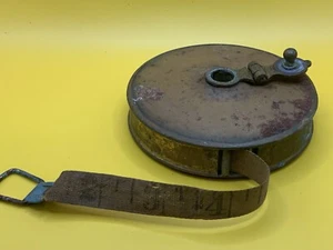 ANTIQUE TOOL -Vintage Lufkin 50ft Cloth Tape Measure in working condition. - Picture 1 of 1
